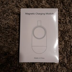 #728NWT Magnetic Charging Module for iwatch